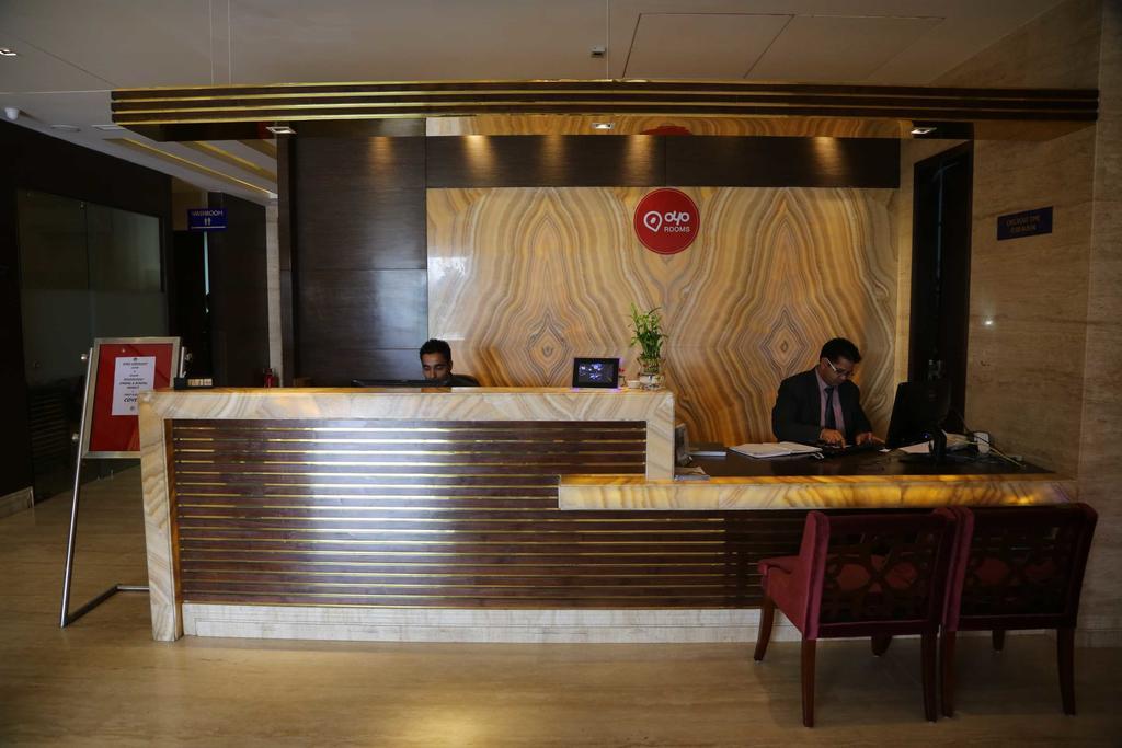 Oyo Premium Panchkula Sector 5 Hotel Exterior photo